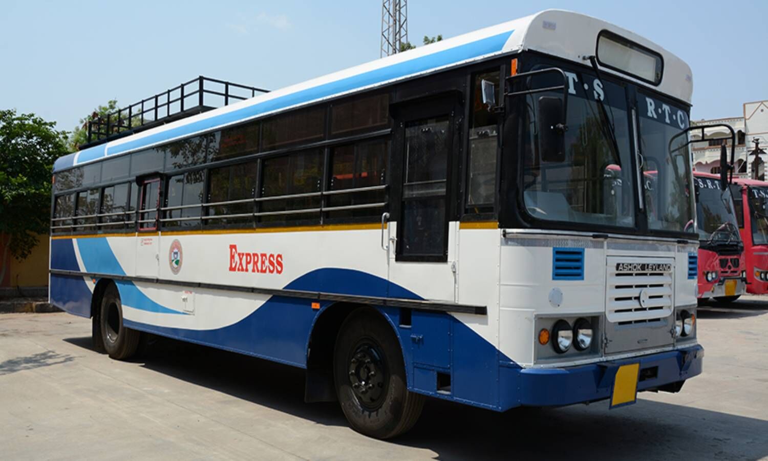 TSRTC Launches Daily Express Bus Service from Karimnagar to Jagdalpur