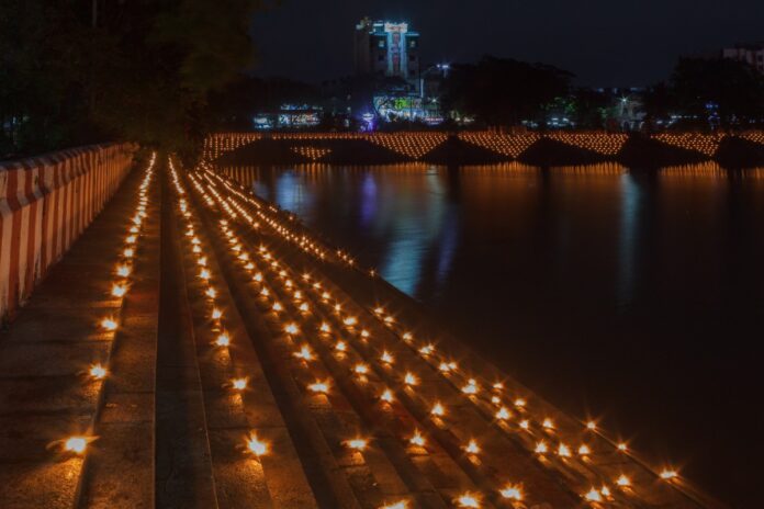 Kartika Purnima 2024: Date, Importance, Places to Visit